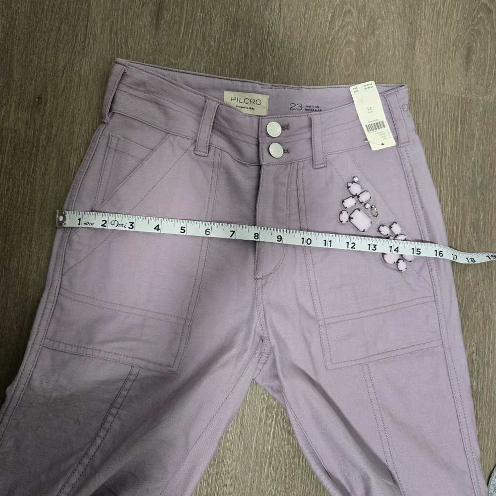 Pilcro The Wanderer NWT Lavender Embellished Women’s Pants Size 23 - Picture 8 of 9